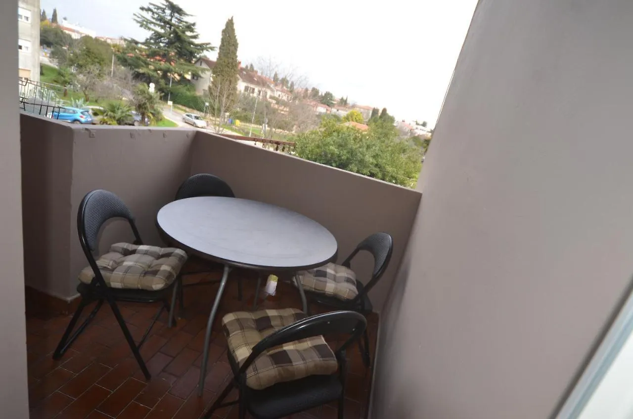 Condominium Apartment Rovinj